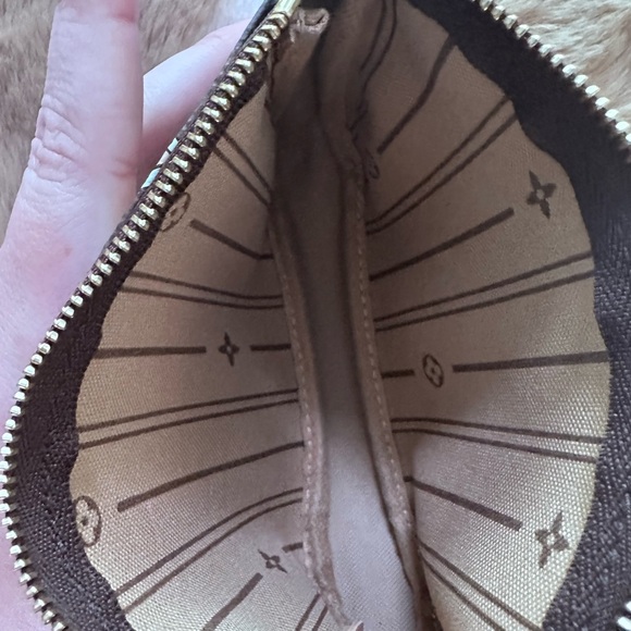 Louis Vuitton Brown and White Monogram Mini Pouchette - Picture 5 of 8